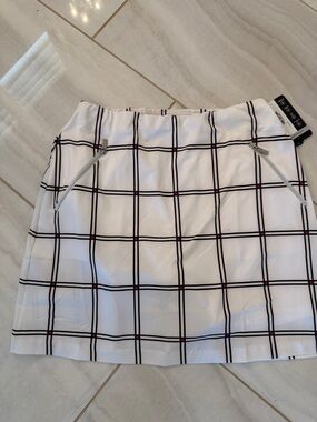 Tail White Plaid Mini Skirt with Black Grid and Red Accents Golf ⛳️ Small